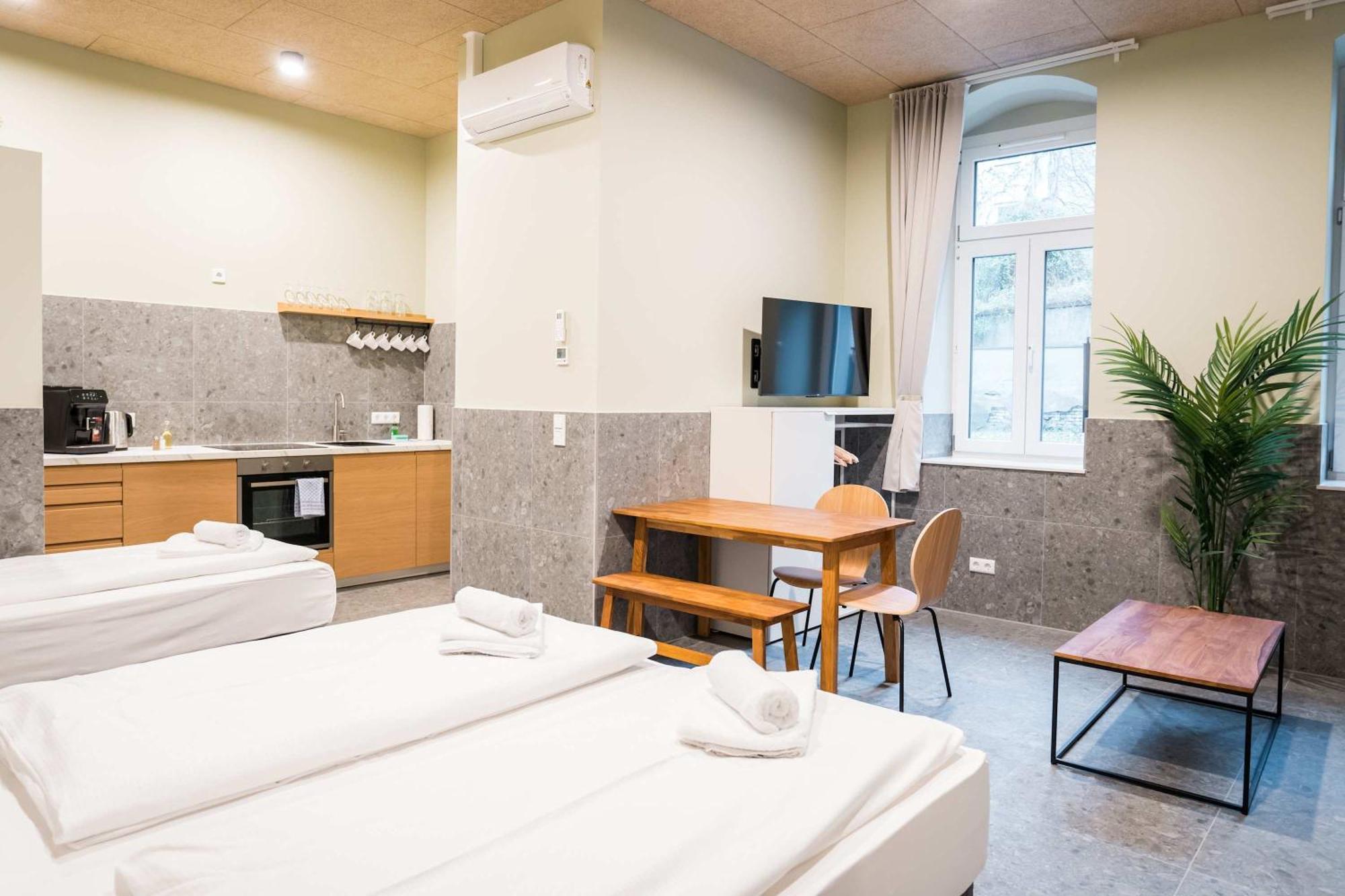 Urban Oasis In Friedrichshain Appartement *